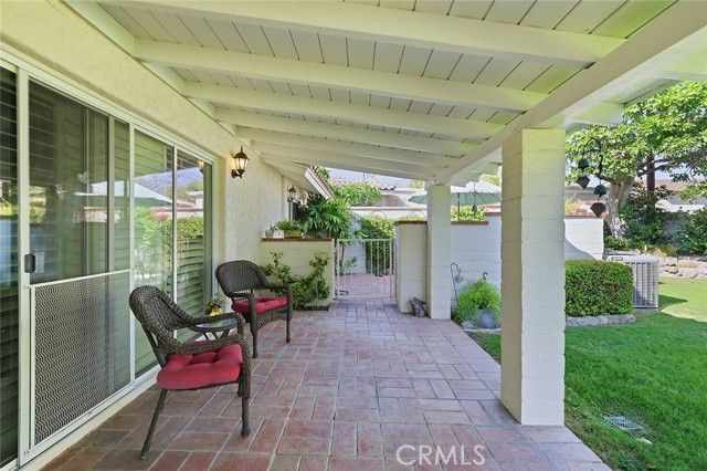 1354 N Stanford Ave, Upland, CA 91786