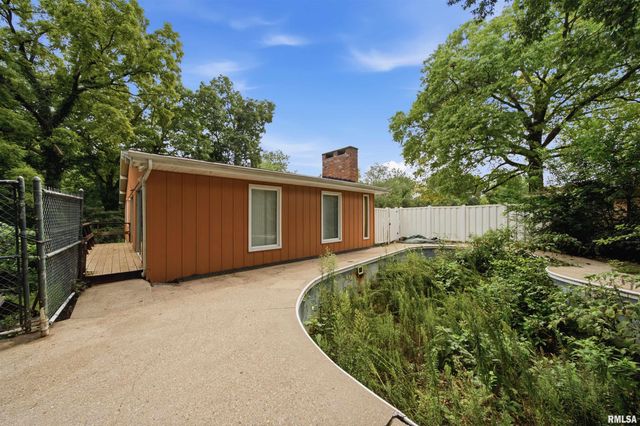 2903 W KINGSTON Court, Peoria, IL 61604