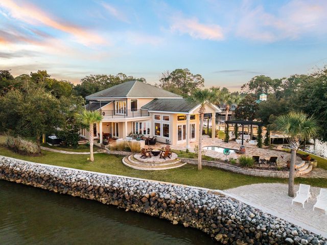 221 Bay Circle Drive, Santa Rosa Beach, FL 32459