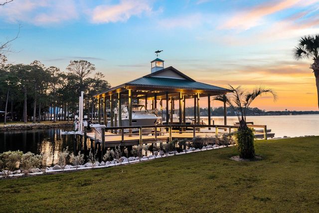 221 Bay Circle Drive, Santa Rosa Beach, FL 32459