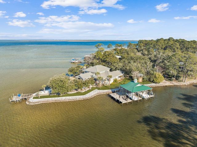 221 Bay Circle Drive, Santa Rosa Beach, FL 32459