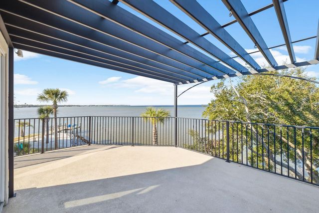 221 Bay Circle Drive, Santa Rosa Beach, FL 32459