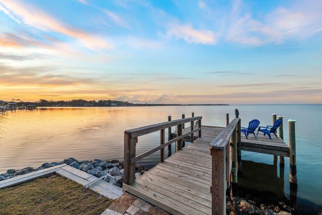 221 Bay Circle Drive, Santa Rosa Beach, FL 32459