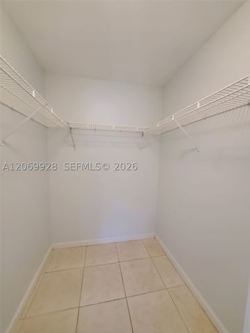 15591 SW 105th Ter 512, Miami, FL 33196