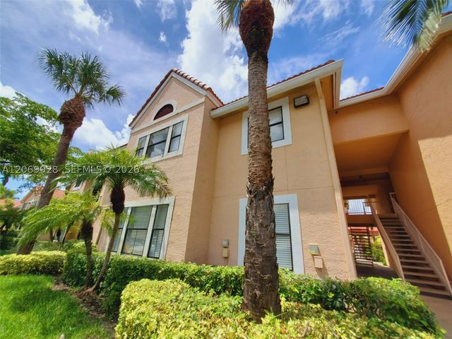 15591 SW 105th Ter 512, Miami, FL 33196
