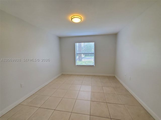 15591 SW 105th Ter 512, Miami, FL 33196