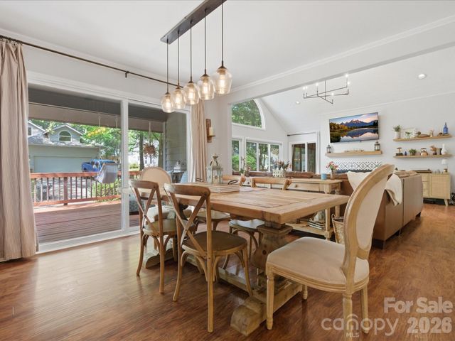 4720 Grey Moss Drive, Lake Wylie, SC 29710