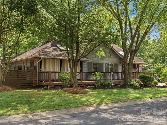 4720 Grey Moss Drive, Lake Wylie, SC 29710