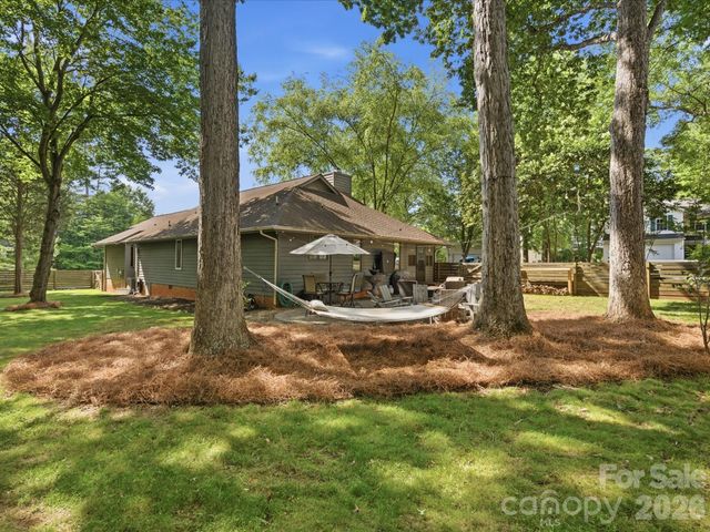 4720 Grey Moss Drive, Lake Wylie, SC 29710