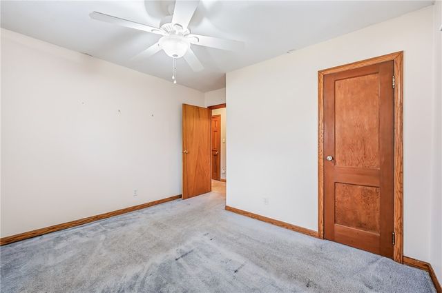 1122 Memorial Blvd, Sharon, PA 16146