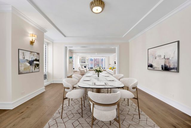 40 E Delaware Place 1701, Chicago, IL 60611