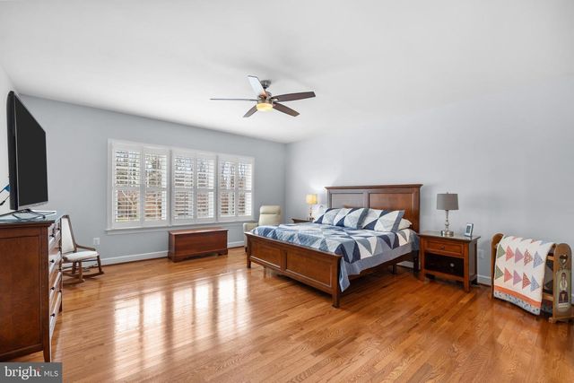 41712 WAKEHURST PL, Leesburg, VA 20176