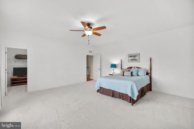 41712 WAKEHURST PL, Leesburg, VA 20176