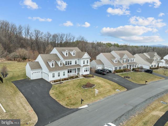 41712 WAKEHURST PL, Leesburg, VA 20176