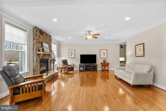 41712 WAKEHURST PL, Leesburg, VA 20176