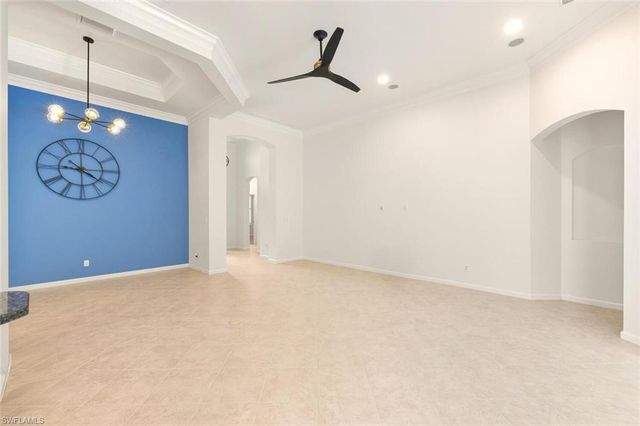 7838 Founders CIR, Naples, FL 34104