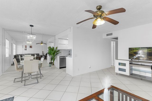 3028 Harwood D, Deerfield Beach, FL 33442