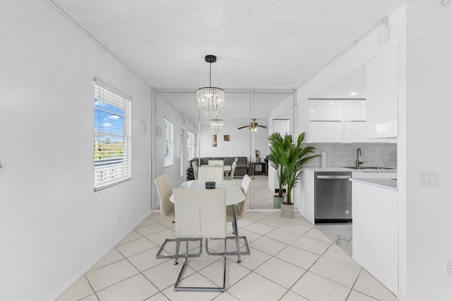 3028 Harwood D, Deerfield Beach, FL 33442