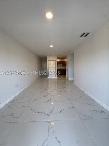10950 NW 82nd St 324, Doral, FL 33178