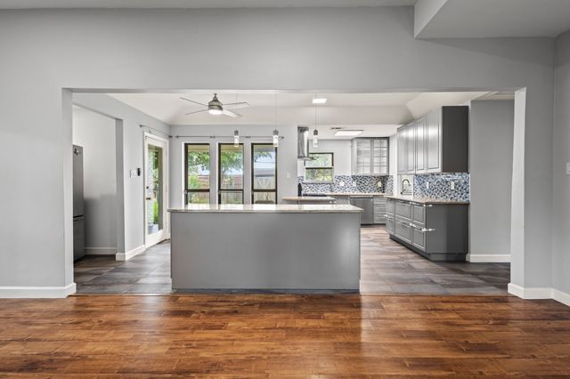 4017 Timberidge Drive, Irving, TX 75038