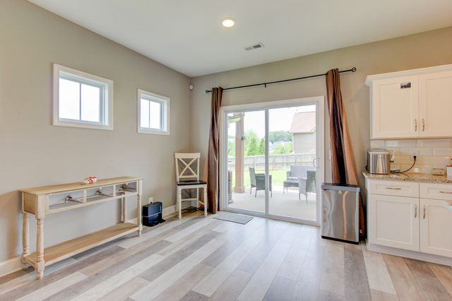 313 Piedmont Pl, Clarksville, TN 37043