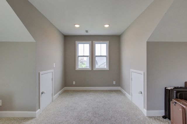 313 Piedmont Pl, Clarksville, TN 37043