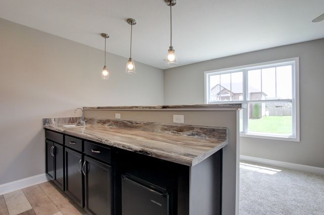 313 Piedmont Pl, Clarksville, TN 37043