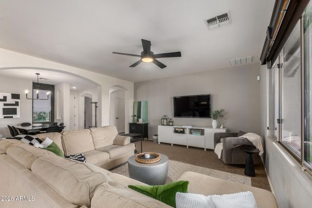 590 E RAVEN Court, Gilbert, AZ 85297