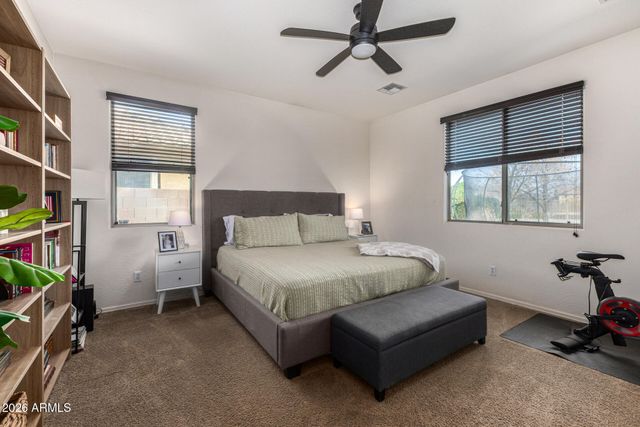 590 E RAVEN Court, Gilbert, AZ 85297