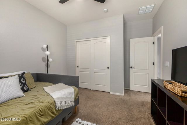 590 E RAVEN Court, Gilbert, AZ 85297