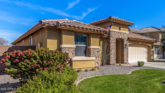 590 E RAVEN Court, Gilbert, AZ 85297