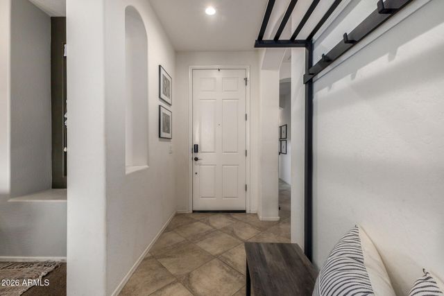 590 E RAVEN Court, Gilbert, AZ 85297