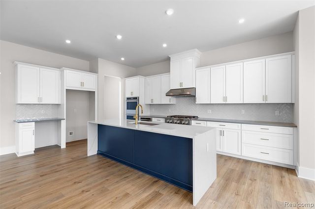 264 Samara Court, Ann Arbor, MI 48105