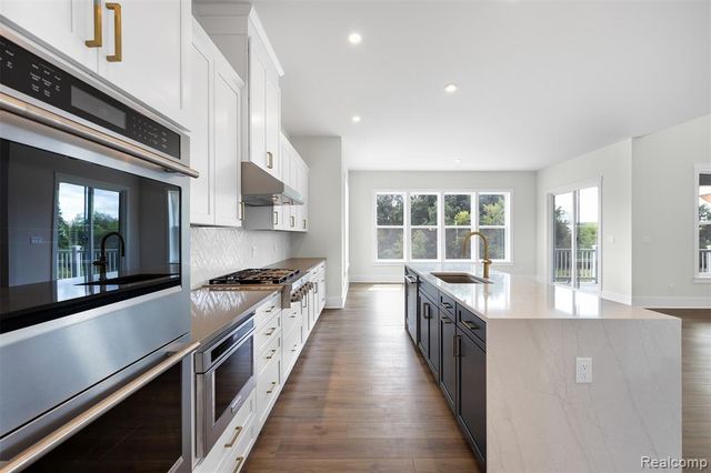 264 Samara Court, Ann Arbor, MI 48105