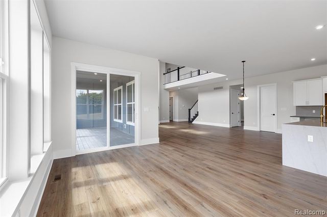 264 Samara Court, Ann Arbor, MI 48105