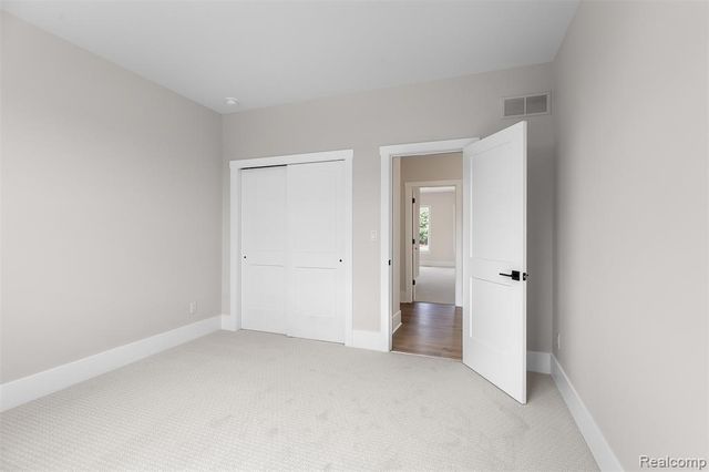 264 Samara Court, Ann Arbor, MI 48105