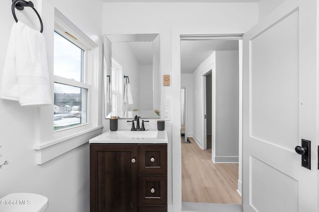 9 Michigan Avenue, Rensselaer, NY 12144