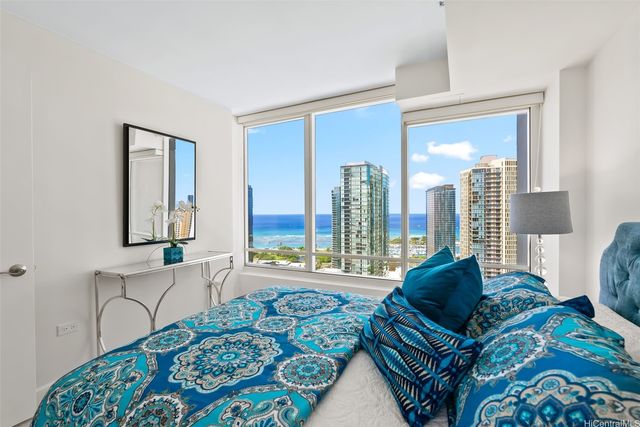 1009 Kapiolani Boulevard 3708, Honolulu, HI 96814