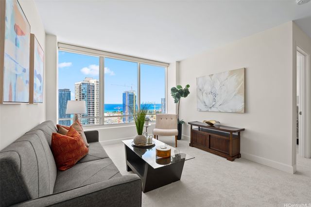 1009 Kapiolani Boulevard 3708, Honolulu, HI 96814