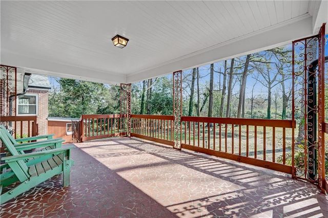 2155 Ponce De Leon Avenue NE, Atlanta, GA 30307