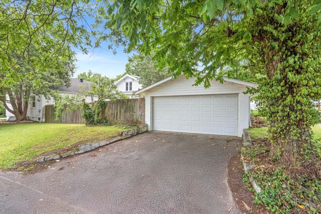 810 N 16th St, Nashville, TN 37206