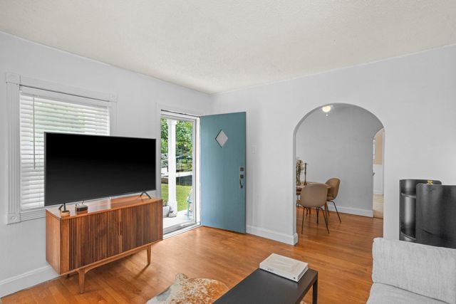 810 N 16th St, Nashville, TN 37206