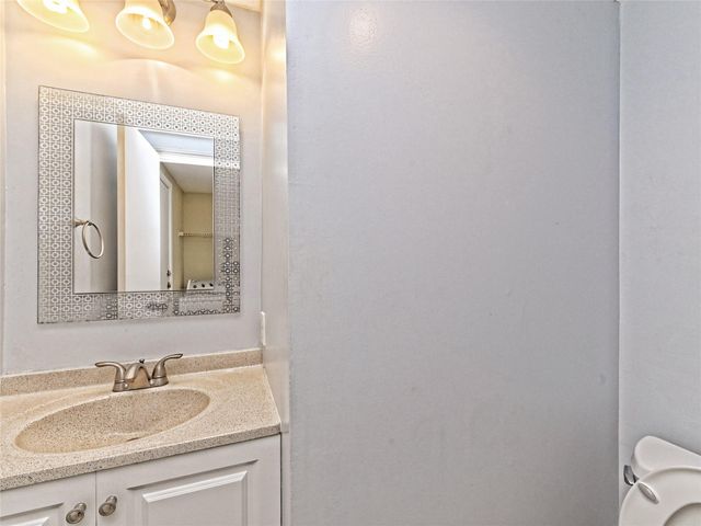 103 Flying Jib CT A, Lakeway, TX 78734