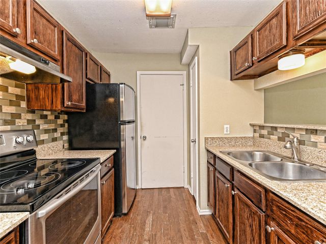 103 Flying Jib CT A, Lakeway, TX 78734