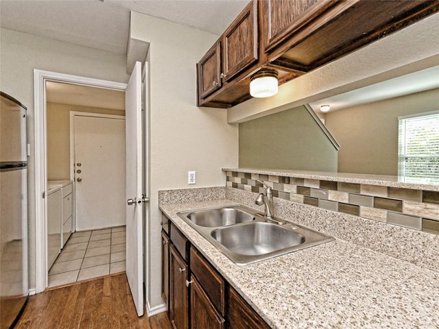 103 Flying Jib CT A, Lakeway, TX 78734