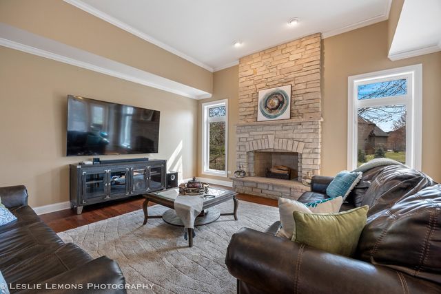 4012 Champion Road, Naperville, IL 60564