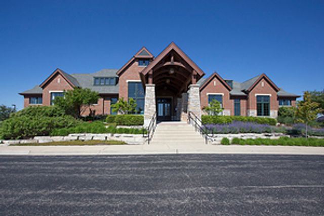 4012 Champion Road, Naperville, IL 60564