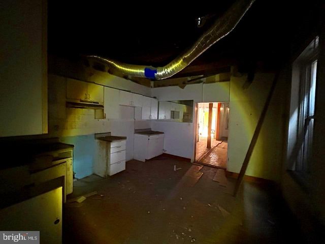 1158 E STATE ST, Trenton, NJ 08609