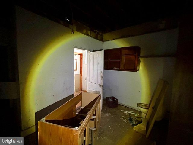 1158 E STATE ST, Trenton, NJ 08609