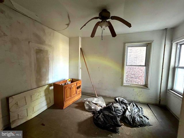 1158 E STATE ST, Trenton, NJ 08609